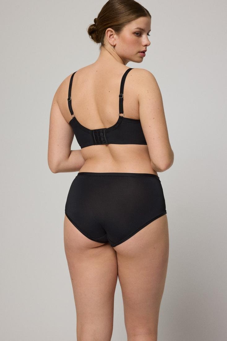 Cueca alta básica Preto